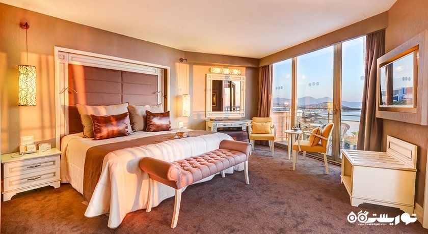 تخت بزرگ اتاق استاندارد